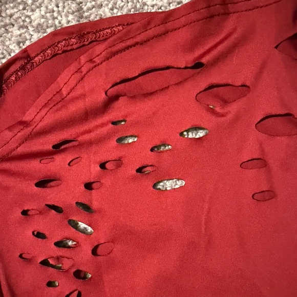 Women’s ripped up tee shirt - Picture 3 of 7